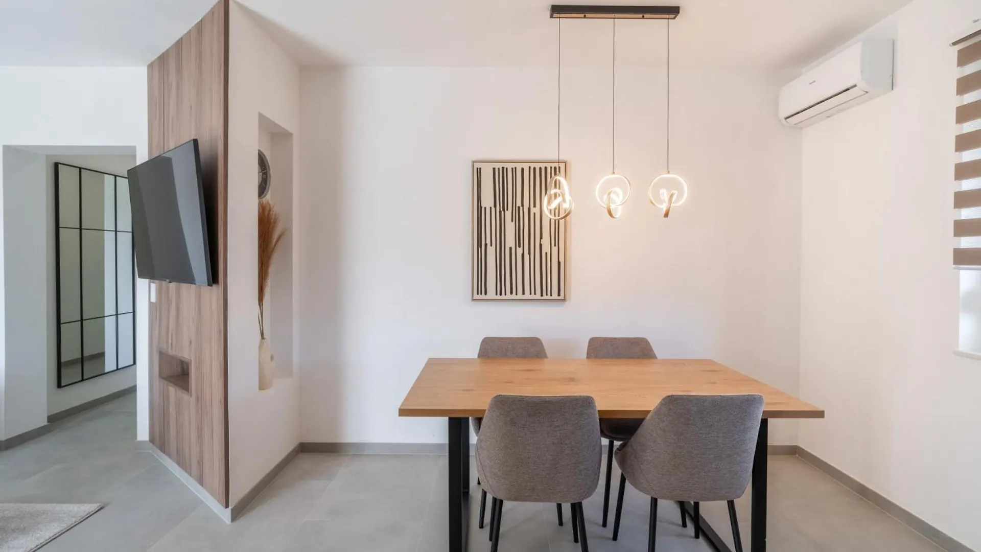 Marina Heights Residence ザダル